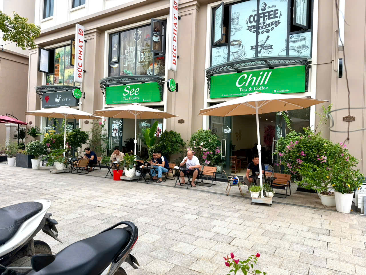 See Chill Tea & Coffee
