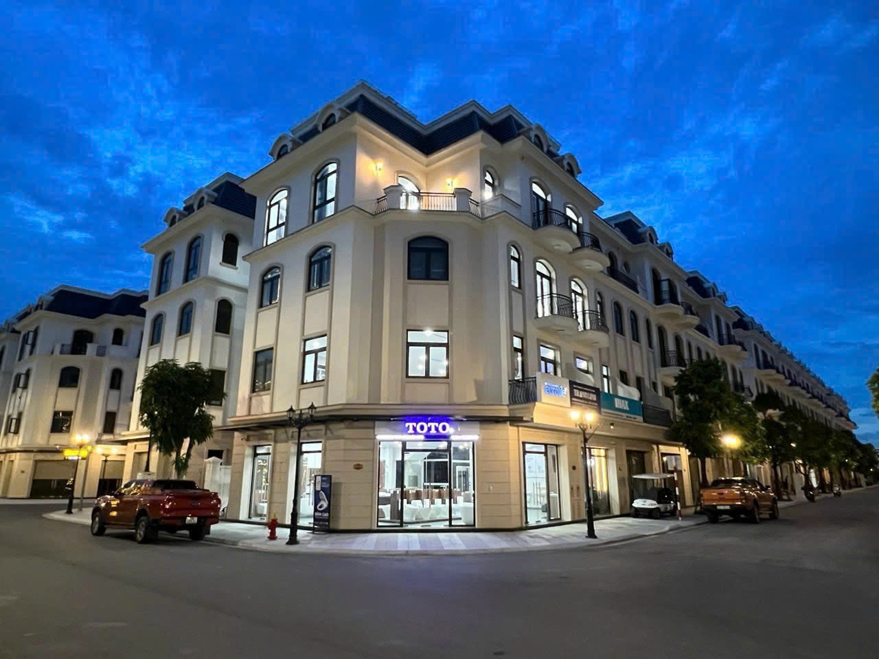 Image 10 of TOTO LONG BIÊN