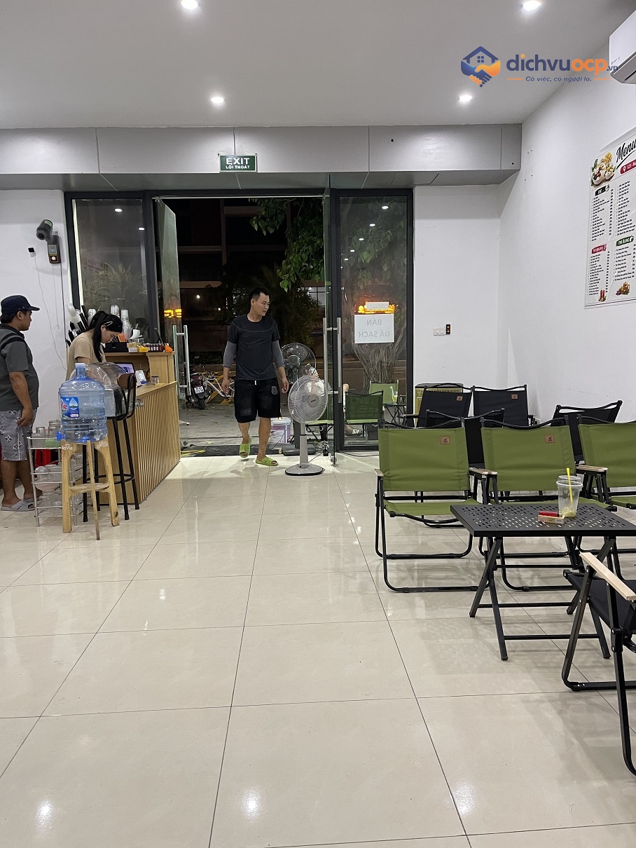 Tiệm chè Hồng Quân