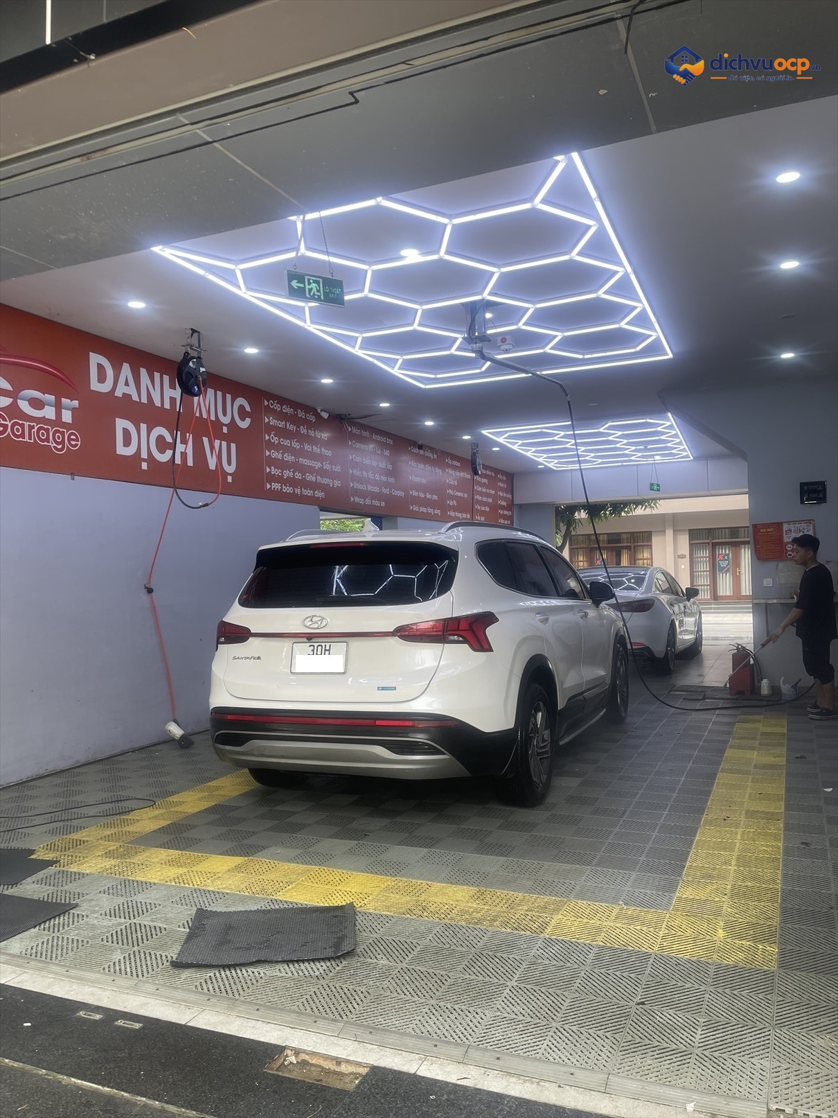 Trung tâm chăm sóc và độ xe 2M Car
