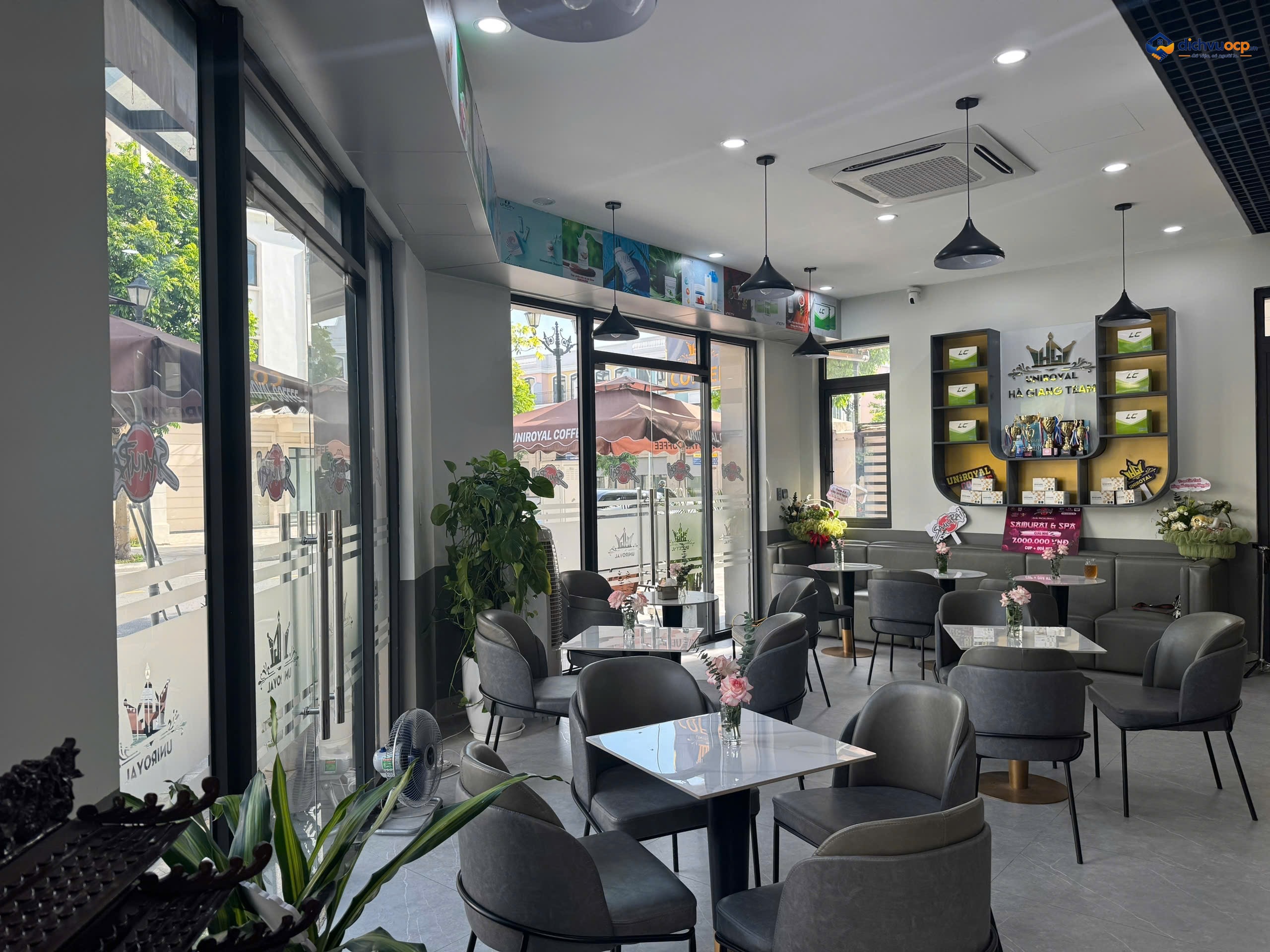 Image 6 of UNIROYAL Coffee