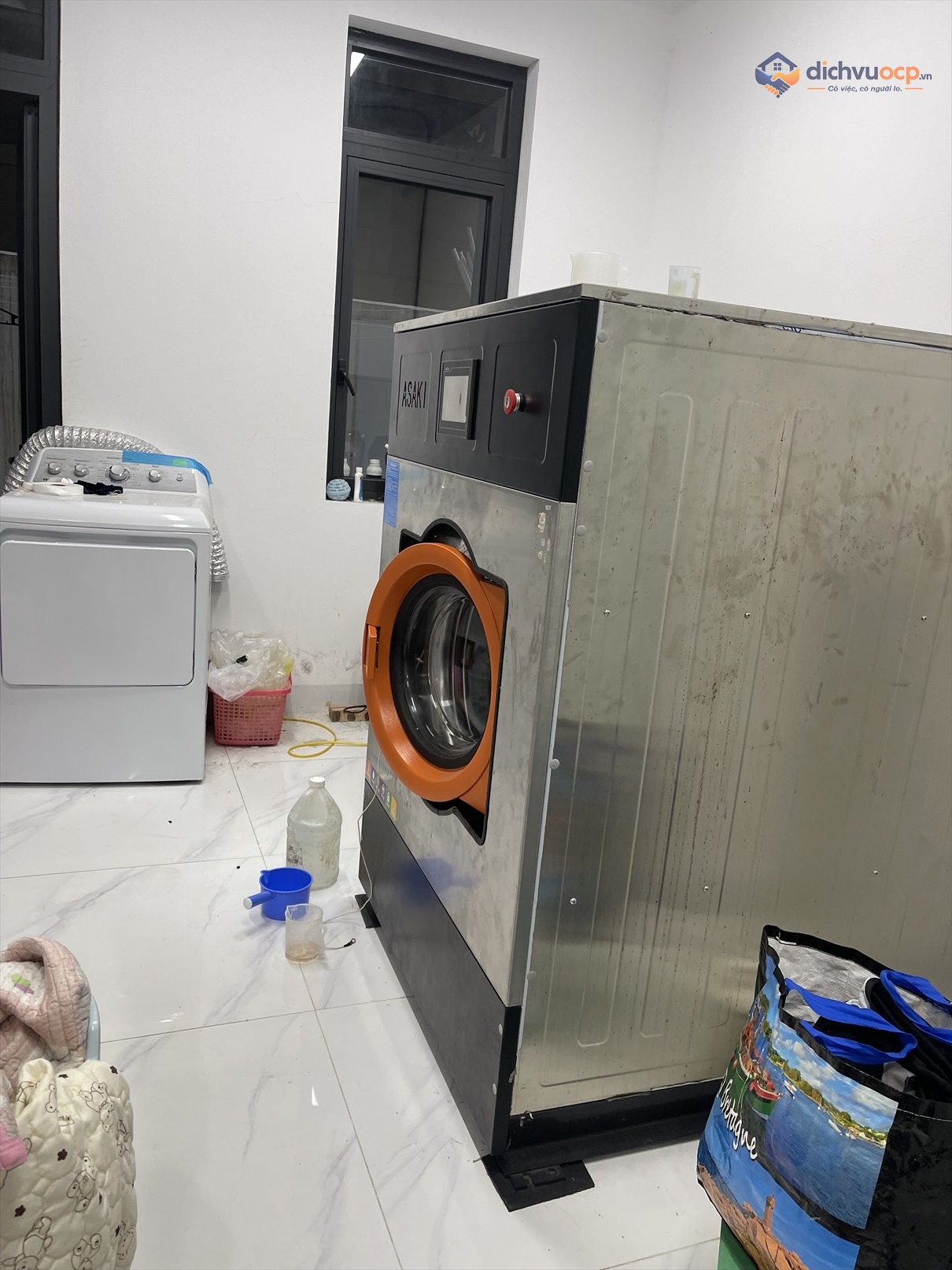 Tiệm giặt là ECO