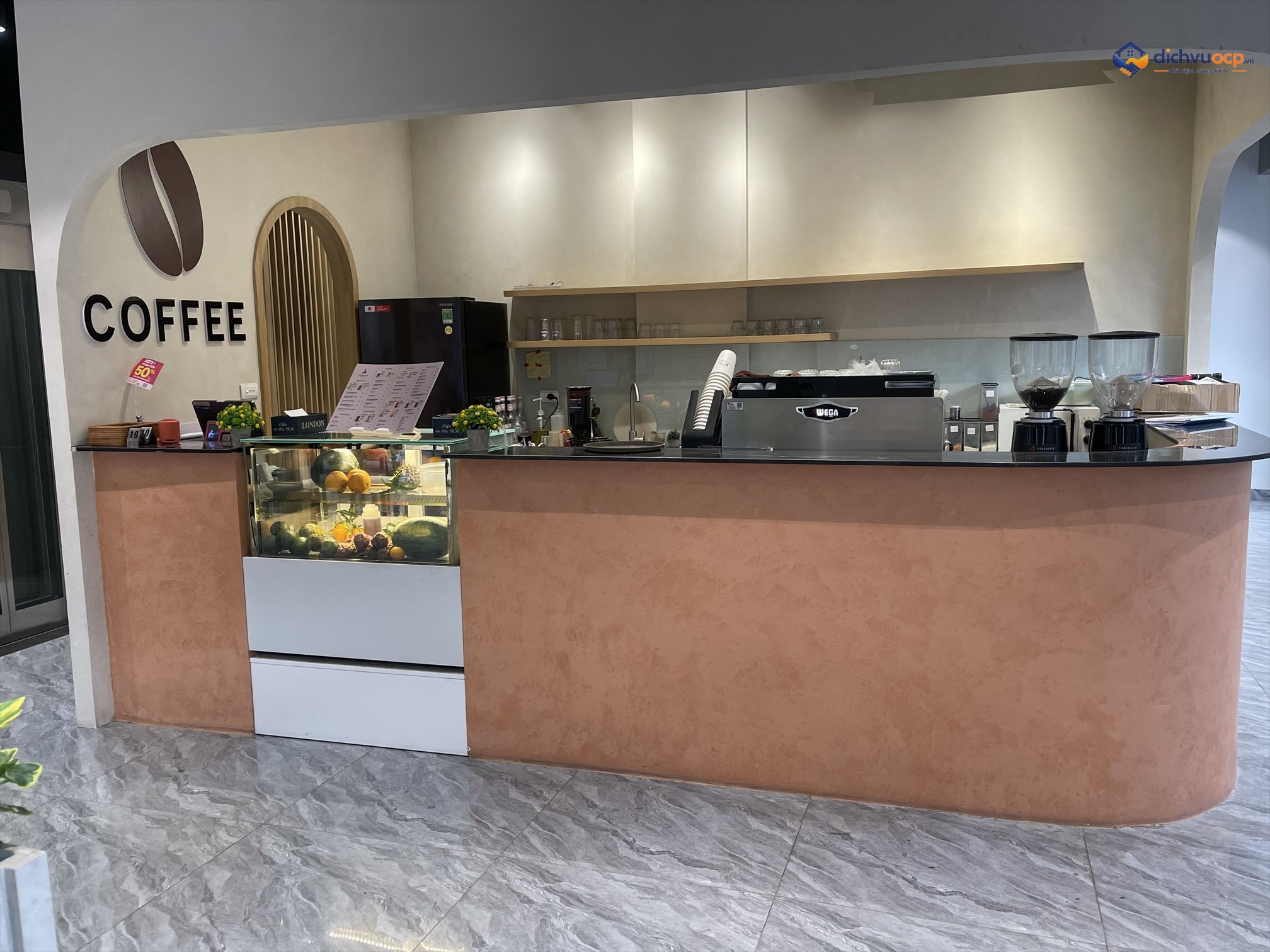 LONDON Cafe