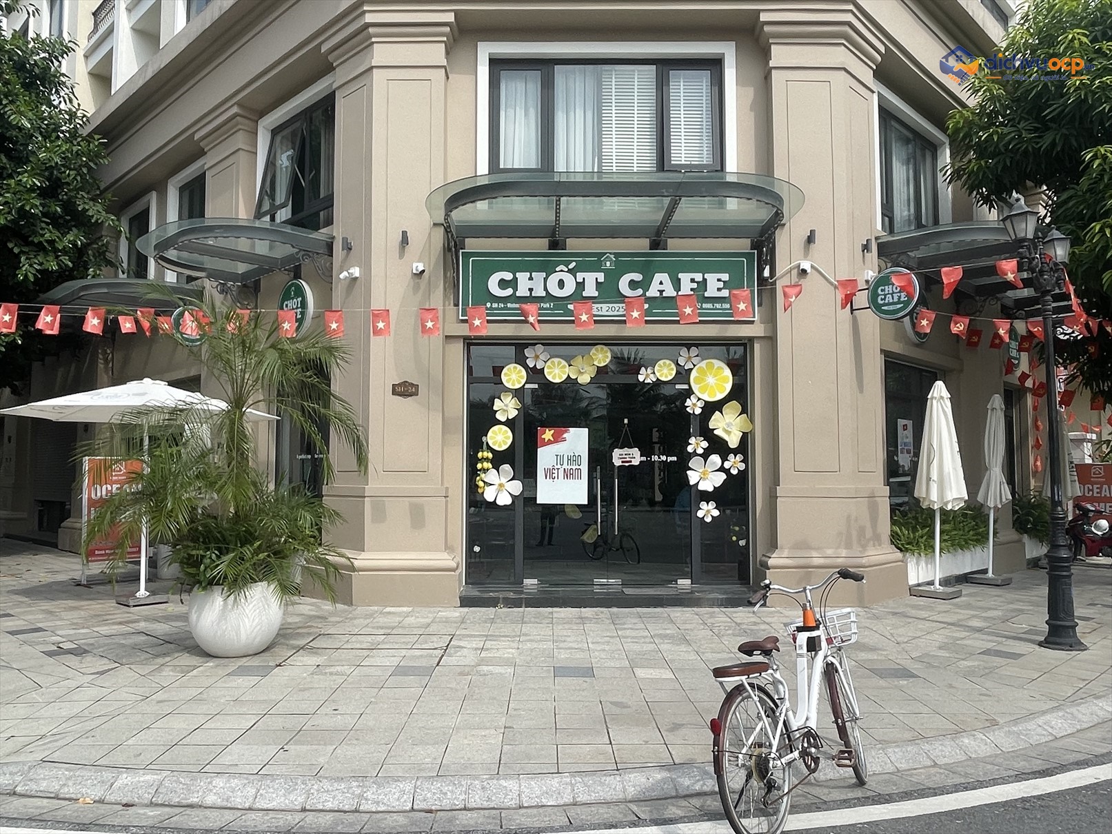 Chốt Cafe